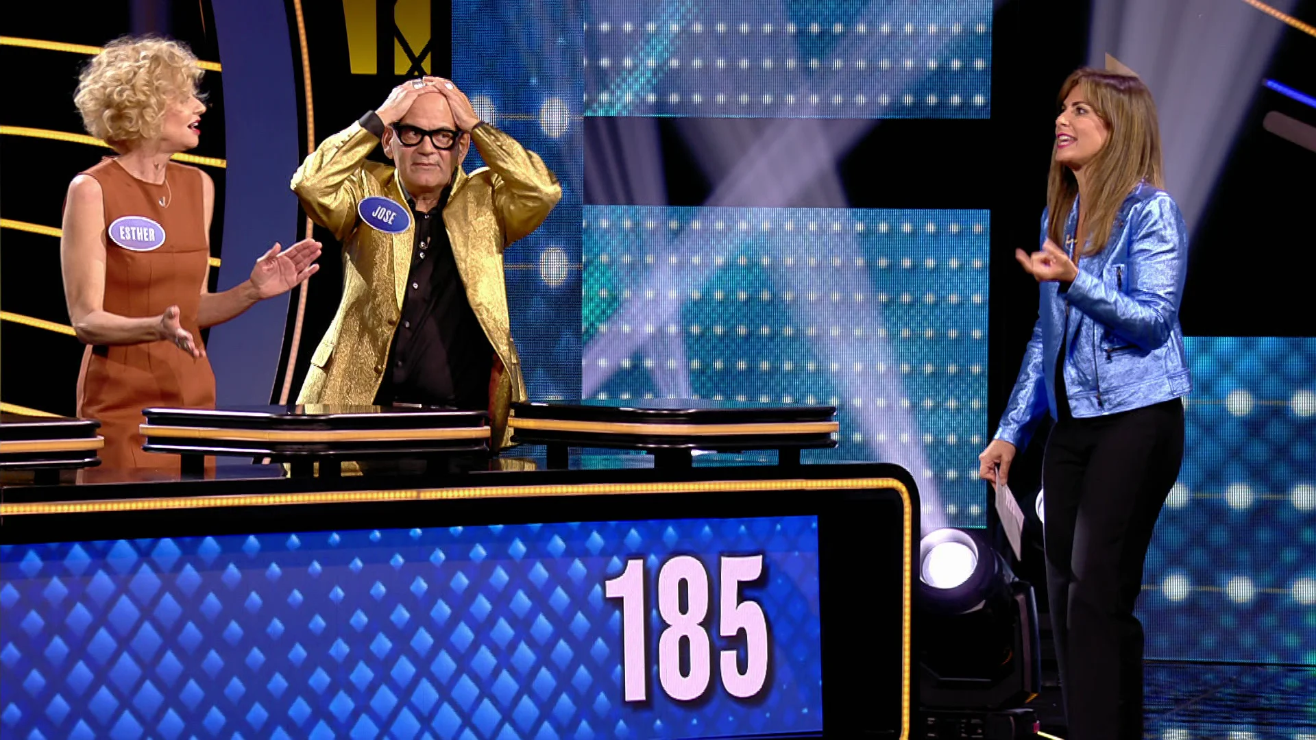 ¿Será la gaita? Un instrumento decide al ganador del último panel de ‘Family Feud’ en un rebote de infarto El equipo ‘Homo Zapping’ tiene la oportunidad de acceder a la Ronda Final si acierta la última respuesta popular.