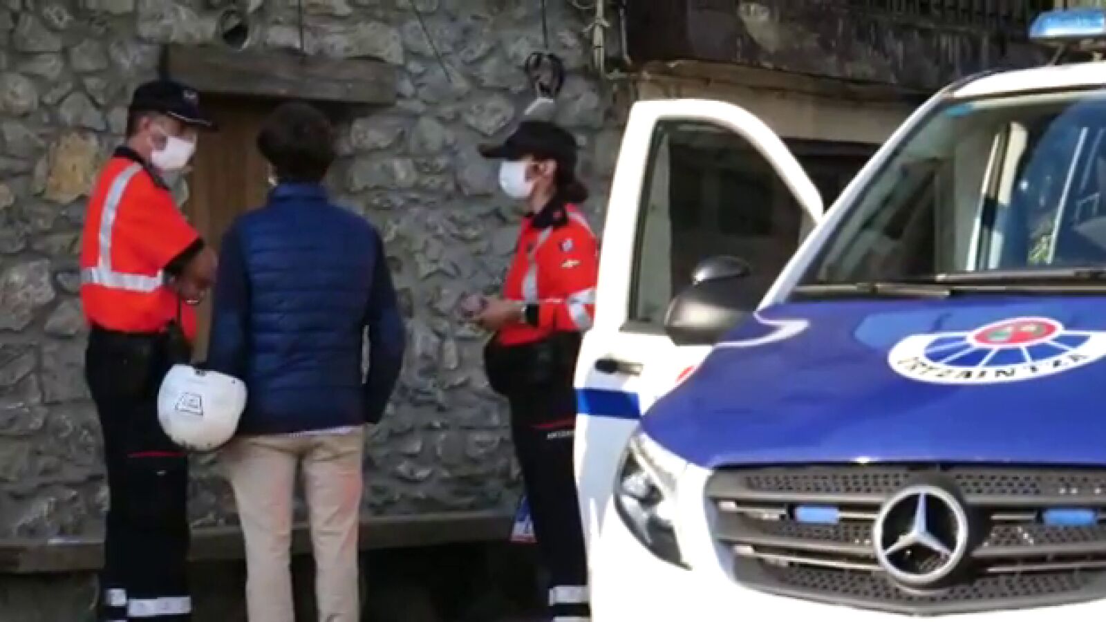 La Ertzaintza localiza una fiesta con más de 500 personas en la localidad guipuzcoana de Astigarraga