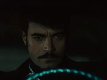 Demir descubre la traición de Sait Demir descubre la traición de Sait