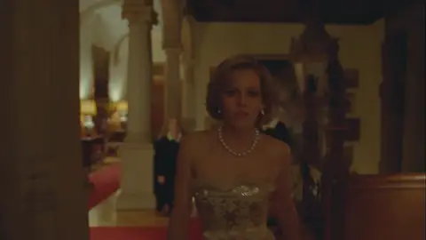 Kristen Spencer como la Princesa de Gales en 'Spencer' Kristen Spencer como la Princesa de Gales en 'Spencer'