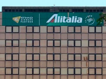 Alitalia cierra y cancela sus vuelos desde el 15 de octubre 