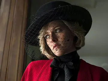 Kristen Stewart como Lady Di Kristen Stewart como Lady Di