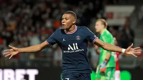 El fichaje de Mbappé podría ser inminente: El PSG acepta "discutir" con el Real Madrid El fichaje de Mbappé podría ser inminente: El PSG acepta "discutir" con el Real Madrid