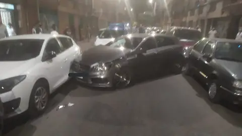 Un conductor choca contra 25 vehículos y abandona el suyo en la calle en Valladolid Un conductor choca contra 25 vehículos y abandona el suyo en la calle en Valladolid