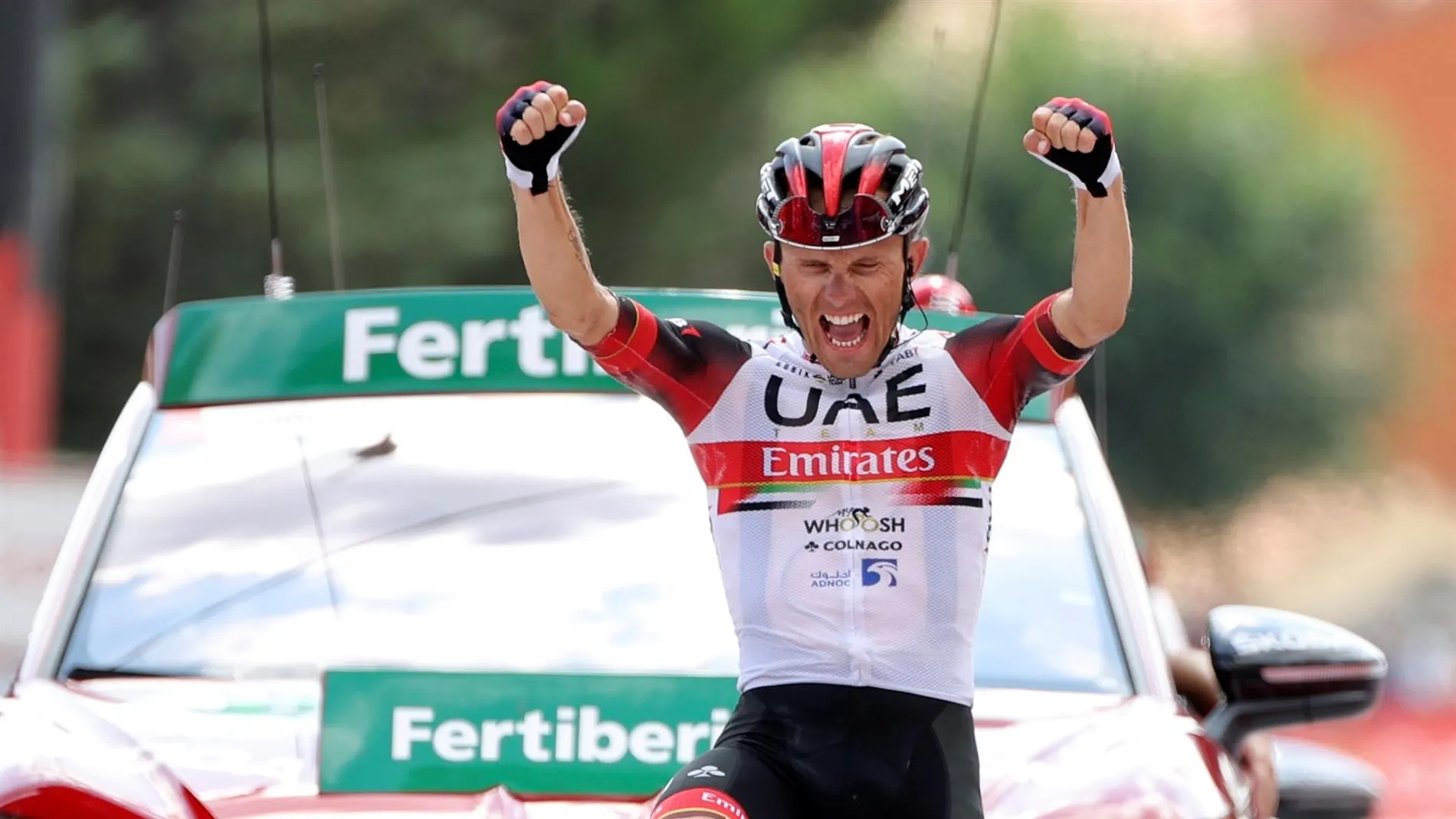 Majka vence en El Barraco y Eiking aguanta el liderato de la Vuelta a España un día más 