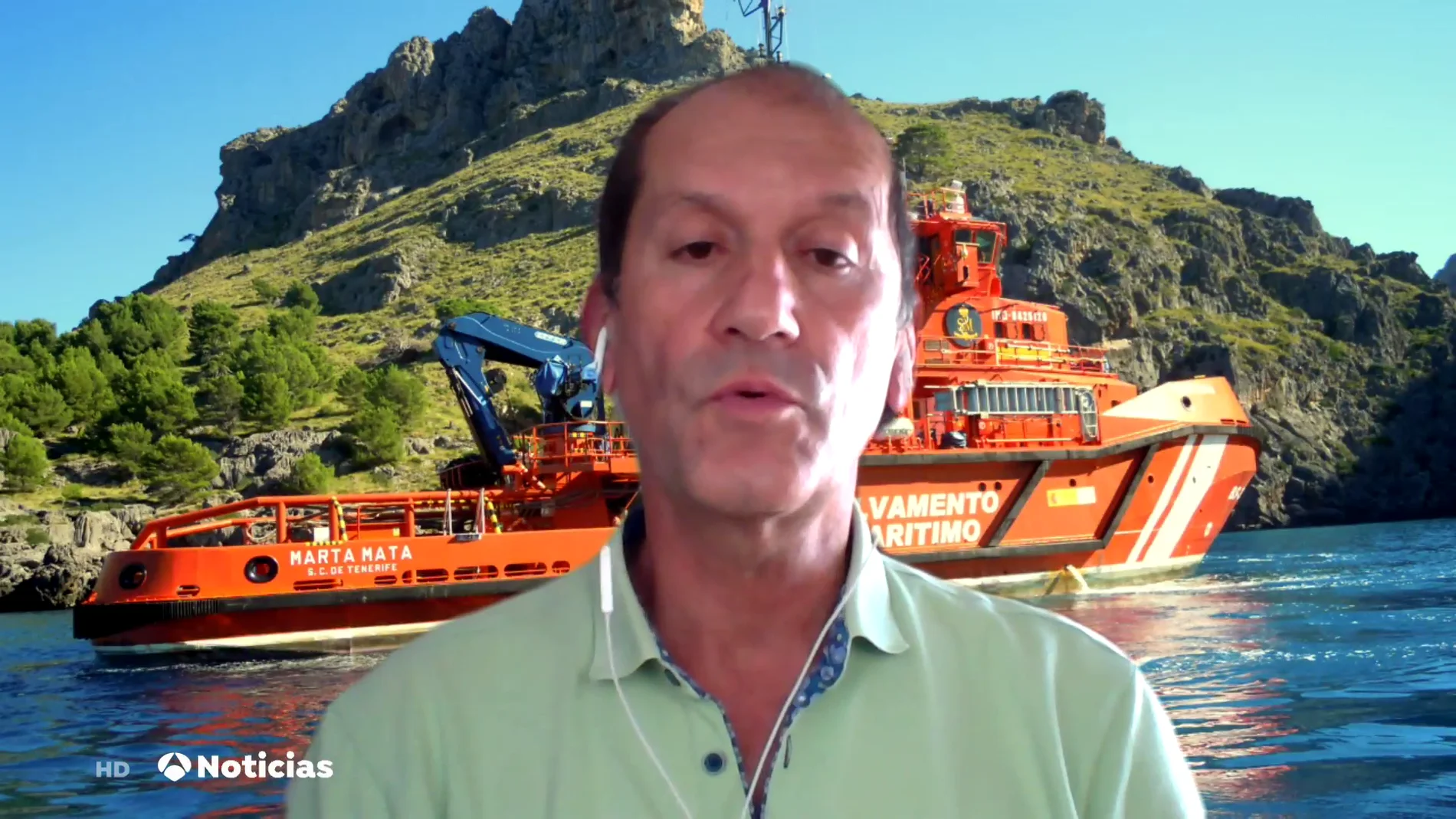Miguel Félix Xicón, Jefe de Salvamento Marítimo en Baleares: "Esperemos que el ferry no se hunda"