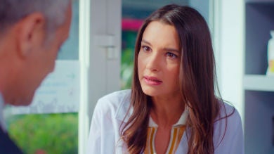 Candan cae en la trampa de Murat, que hará lo imposible para impedirle ser feliz con Demir 