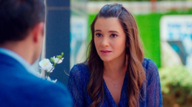 Candan rechaza el amor de Murat y le confiesa estar enamorada de Demir 