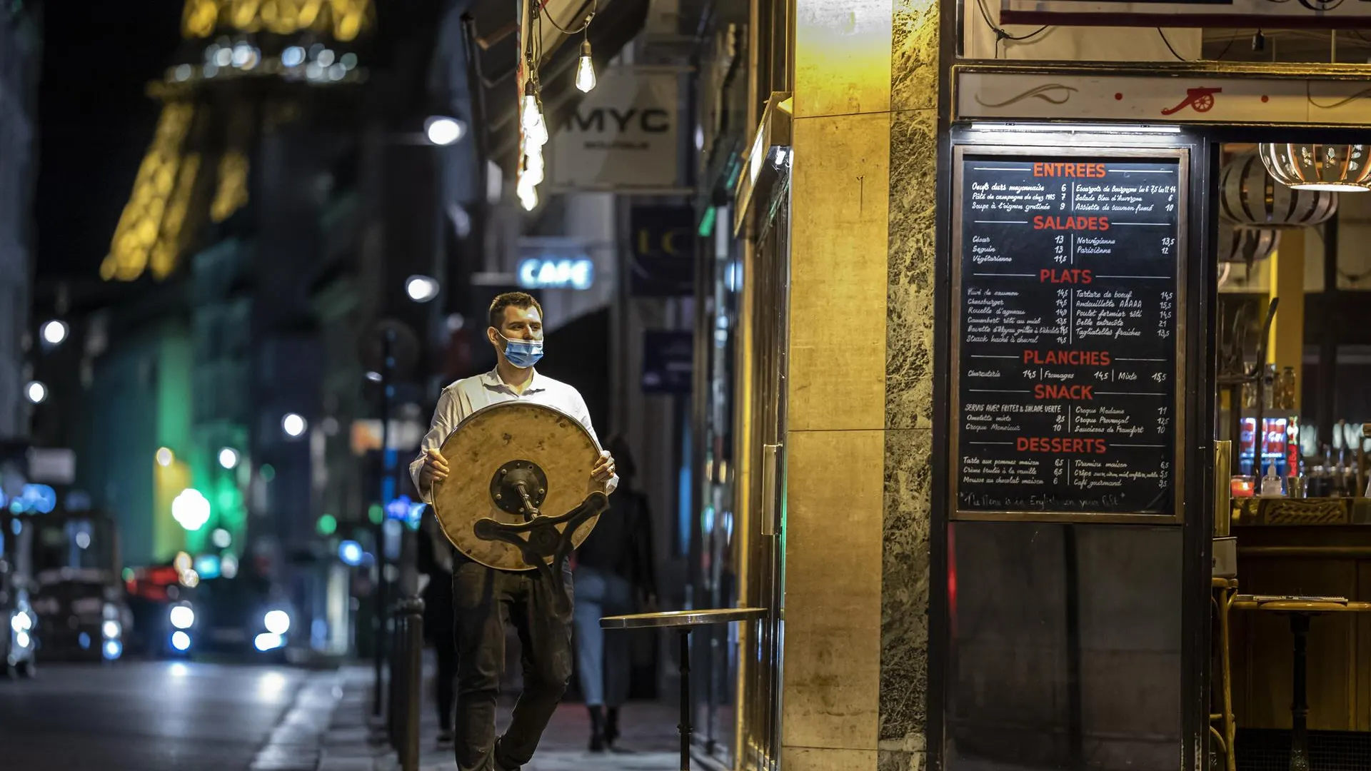 Francia obliga a tener el certificado covid a todos los empleados en contacto con público Francia obliga a tener el certificado covid a todos los empleados en contacto con público