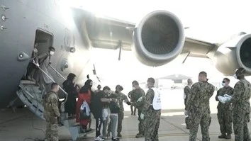 Grupo de evacuados desde Kabul Grupo de evacuados desde Kabul