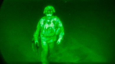 Mayor general Chris Donahue, último soldado de EEUU que sale de Afganistán en avión