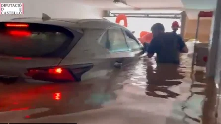 Destrozos e inundaciones por la gota fría en la Comunidad Valenciana Destrozos e inundaciones por la gota fría en la Comunidad Valenciana