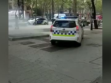 Un incendio obliga a desalojar la estación de Diagonal de la línea 3 de metro de Barcelona