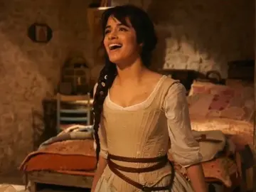 Camila Cabello en 'Cenicienta' Camila Cabello en 'Cenicienta'