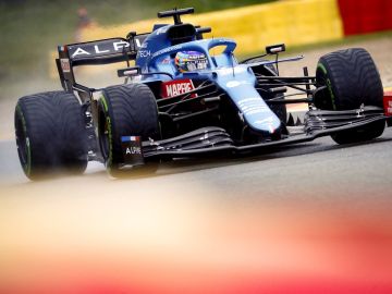 Fernando Alonso se queja tras el reparto de puntos en el GP de Bélgica