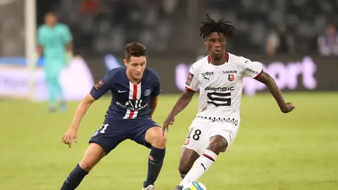 Oficial: el Real Madrid ficha a Eduardo Camavinga Oficial: el Real Madrid ficha a Eduardo Camavinga