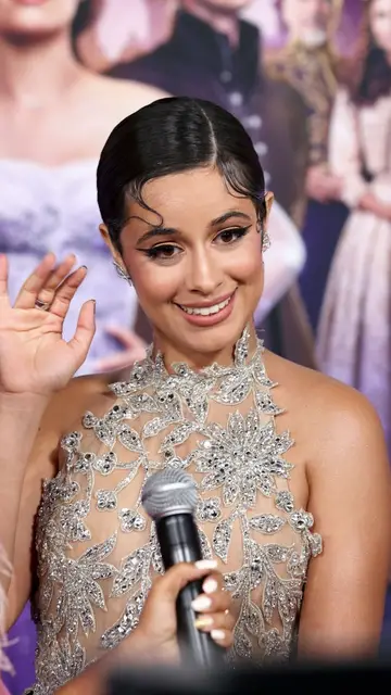 Camila Cabello en el estreno de 'Cenicienta' Camila Cabello en el estreno de 'Cenicienta'
