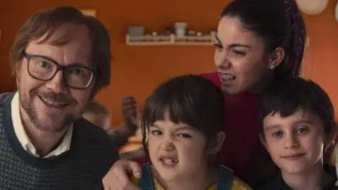 'Padre no hay más que uno' 'Padre no hay más que uno'