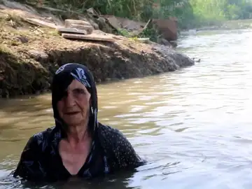 Attia, nadadora siria Attia, nadadora siria