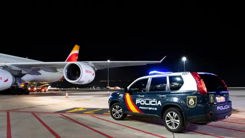 Detenido en el aeropuerto de El Prat un miembro de máximo nivel de la máfia rusa Detenido en el aeropuerto de El Prat un miembro de máximo nivel de la máfia rusa