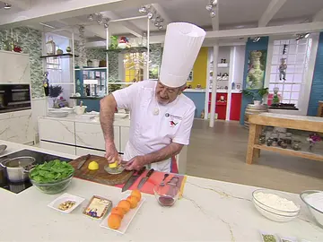 Aprende a hacer una estupenda vinagreta con Karlos Arguiñano Aprende a hacer una estupenda vinagreta con Karlos Arguiñano