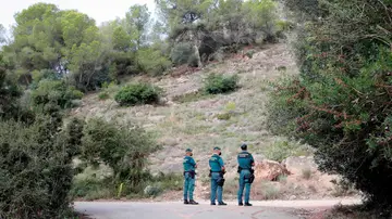 La Guardia Civil busca el cuerpo de Marta Calvo en una cantera cercana al municipio de Manuel, en Valencia La Guardia Civil busca el cuerpo de Marta Calvo en una cantera cercana al municipio de Manuel, en Valencia