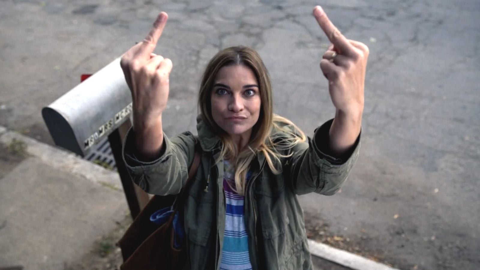 Annie Murphy regresa con 'Que te den, Kevin' y otros proyectos de los protagonistas de 'Schitt's Creek'