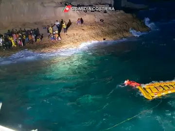 La Guardia Costera italiana rescata a 125 migrantes en Lampedusa La Guardia Costera italiana rescata a 125 migrantes en Lampedusa