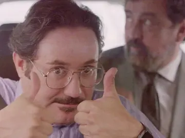 "¿Qué suena?": La hilarantes tomas falsas del capítulo 2 de 'Los hombres de Paco' "¿Qué suena?": La hilarantes tomas falsas del capítulo 2 de 'Los hombres de Paco'