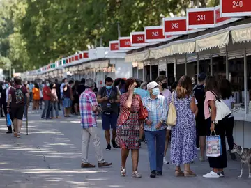 Comienza la 80 Feria del Libro de Madrid tras 2 años de parón por la pandemia Comienza la 80 Feria del Libro de Madrid tras 2 años de parón por la pandemia