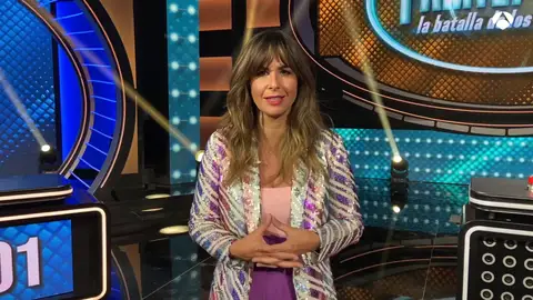 ¡Nuria Roca lo tiene claro!: Esta es su apuesta para la gran batalla de esta noche en ‘Family Feud’ La presentadora cree que todos los jugadores van a luchar por conseguir un punto