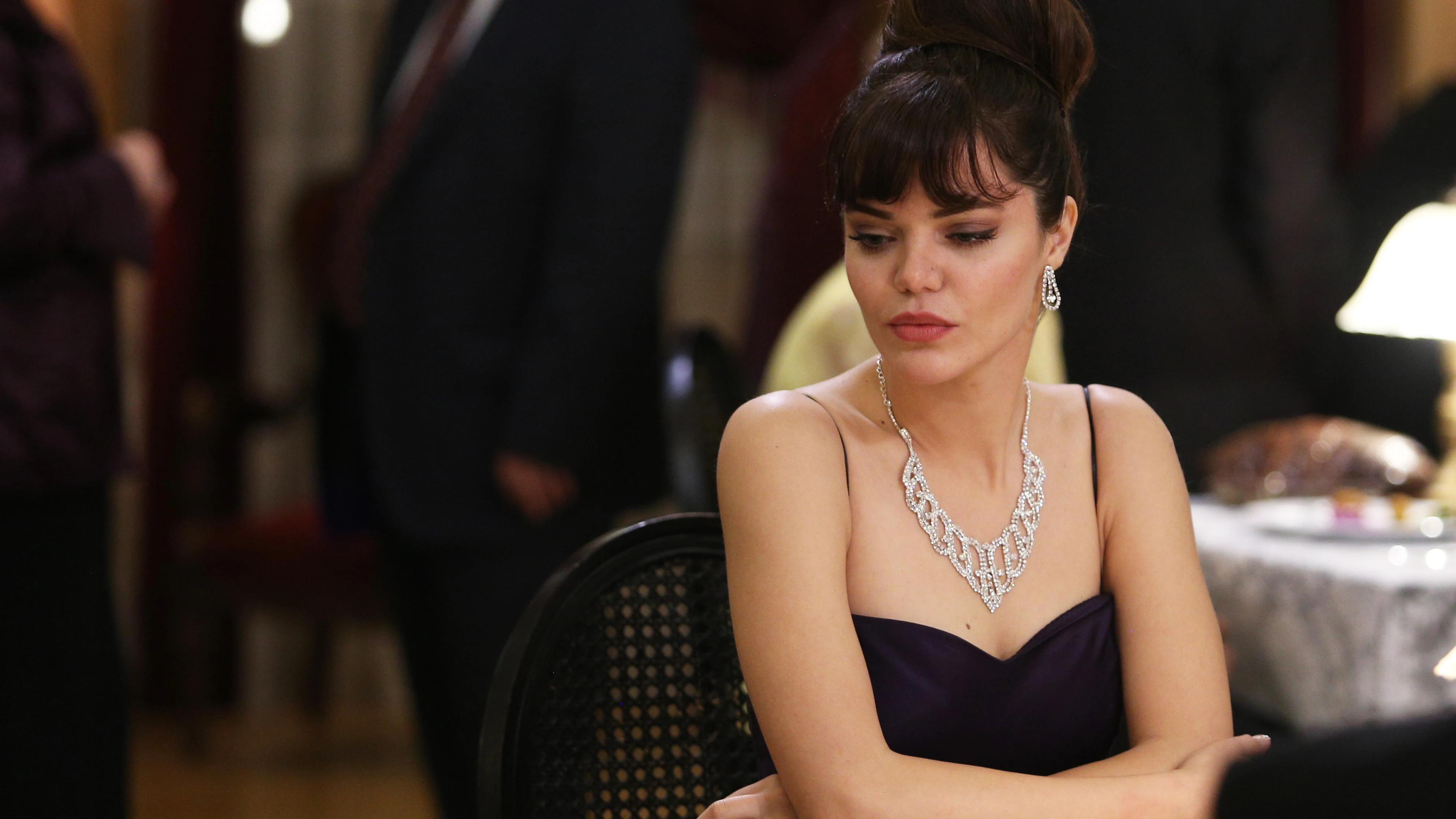 Así es la vida de Hilal Altinbilek, la protagonista de ‘Tierra Amarga’ La actriz da vida a Züleyha en la exitosa novela turca.