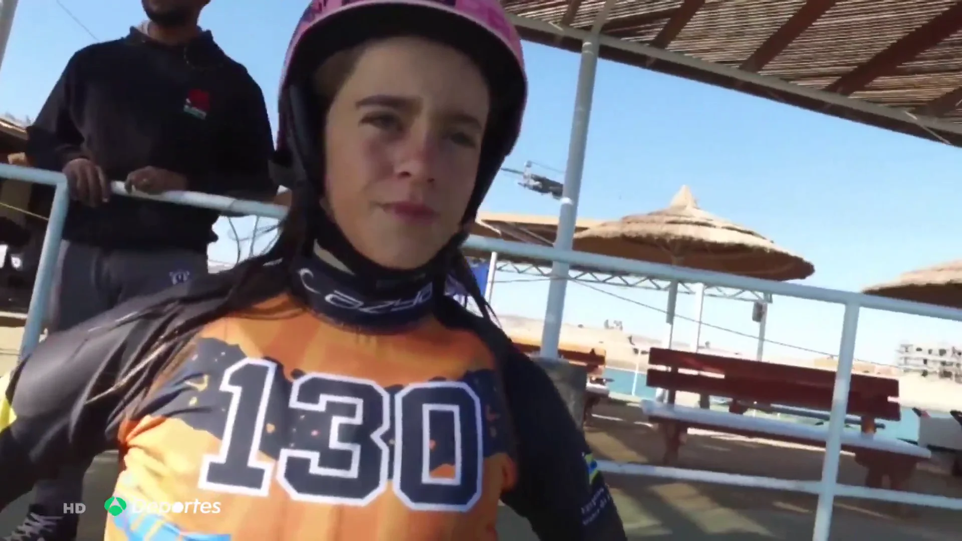 Telma Cester, la joven que domina la disciplina del wakeskate con 16 años Telma Cester, la joven que domina la disciplina del wakeskate con 16 años