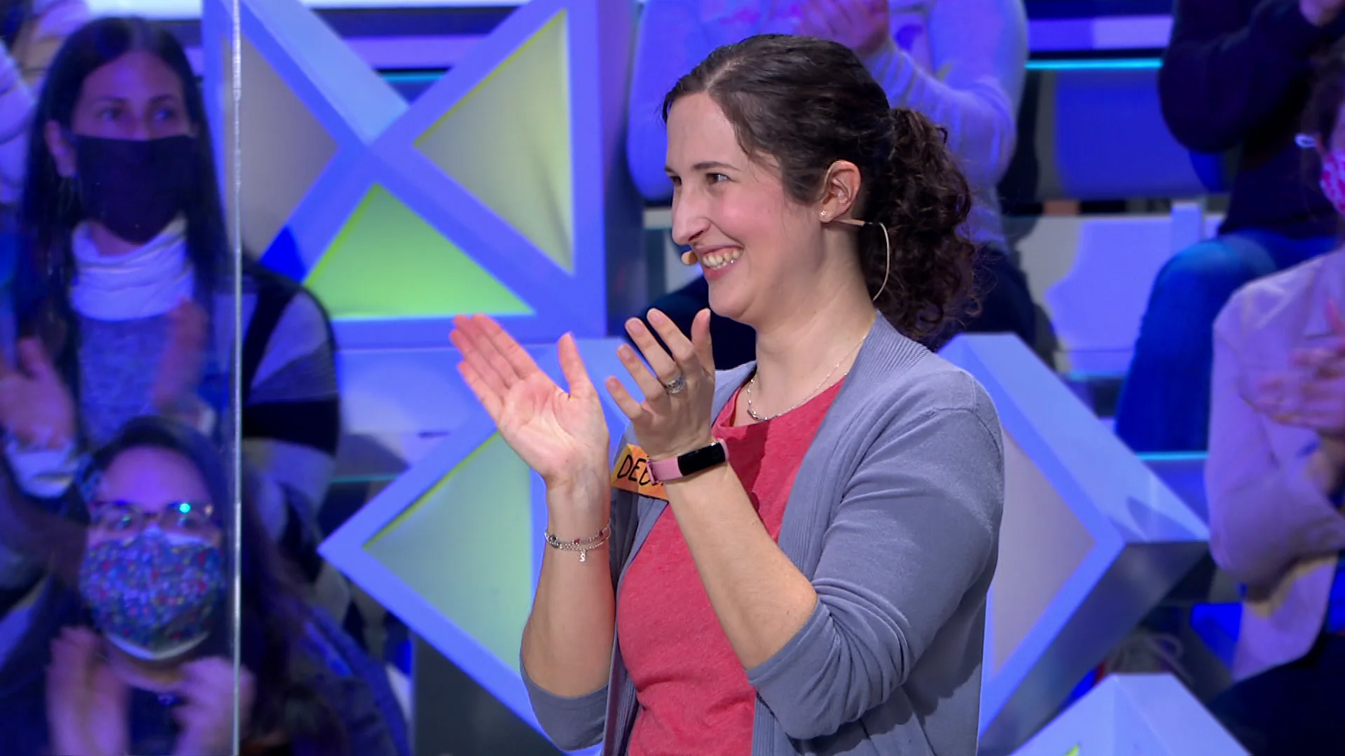El gran panel de Débora: ¡1.400 euros sin decir una sola consonante!