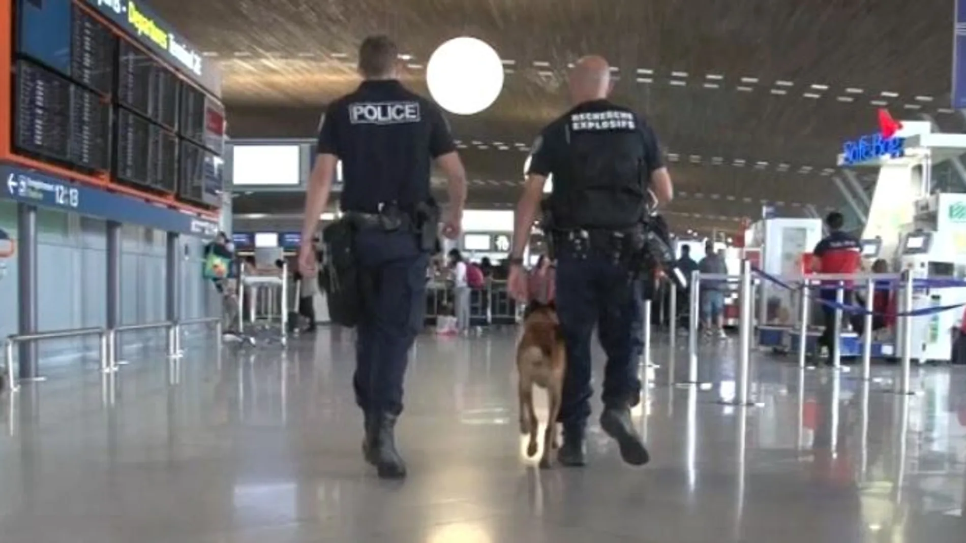 Así cambiaron los atentados del 11-S la forma de viajar y la seguridad en los aeropuertos
