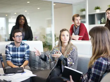 Actuar como hombre o mujer: ¿Cuestión de sexos? Actuar como hombre o mujer: ¿Cuestión de sexos?