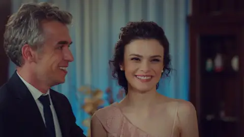 ¡Habrá boda! El comisario accede al matrimonio de Sevgi y Ugur 'Mi hija'