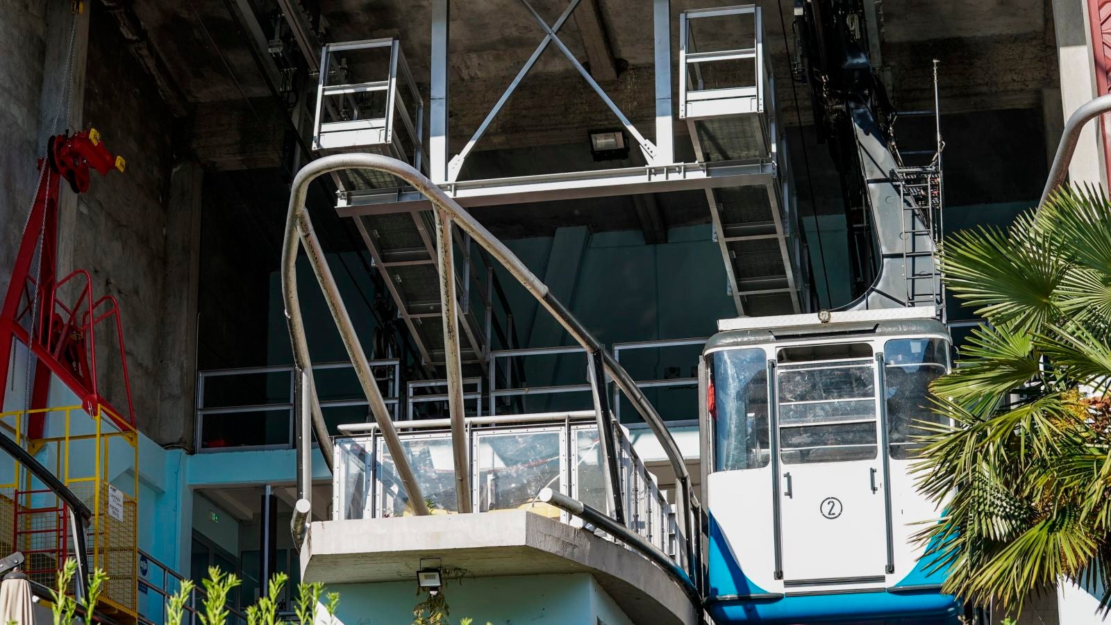 Secuestrado el niño que sobrevivió a un accidente de teleférico en Italia