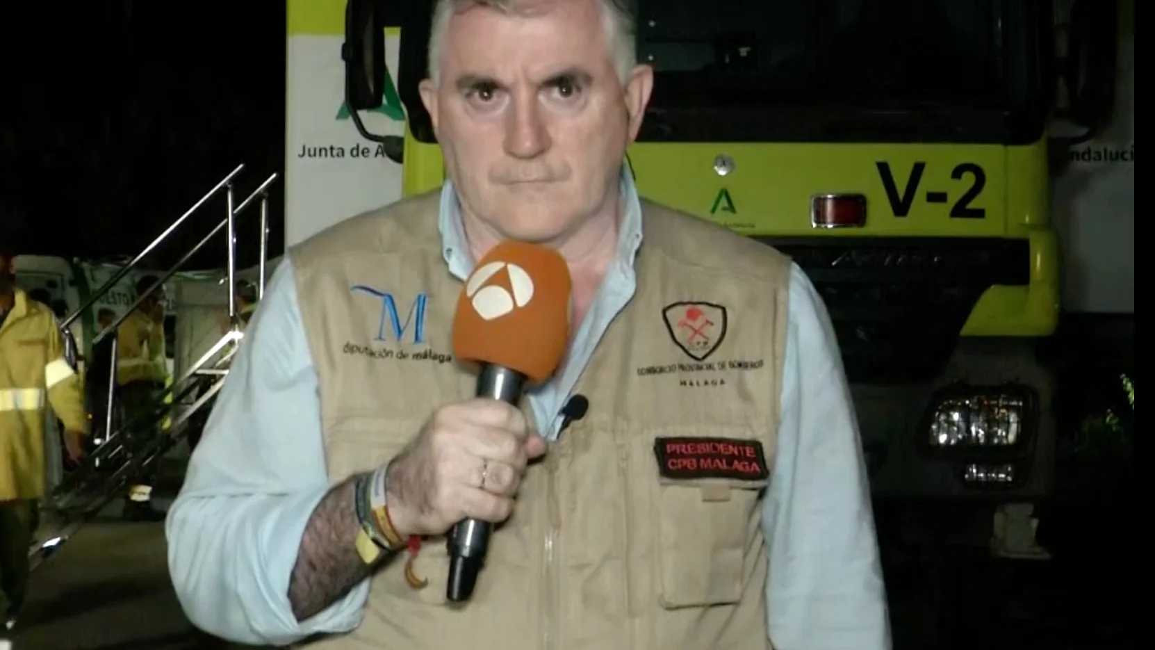 Manuel Marmolejo, presidente del Consorcio de Bomberos de Málaga, sobre el incendio en Sierra Bermeja: "Podemos empezar a hablar de estabilización" Manuel Marmolejo, presidente del Consorcio de Bomberos de Málaga, sobre el incendio en Sierra Bermeja: "Podemos empezar a hablar de estabilización"