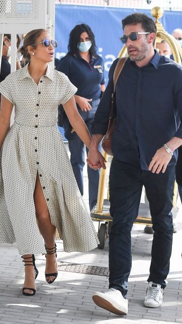 Jennifer Lopez y Ben Affleck momentos antes del incidente fan