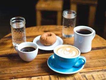 Alimentos como el café, el azúcar o la leche se encarecen a nivel mundial con la subida del precio de la luz Alimentos como el café, el azúcar o la leche se encarecen a nivel mundial con la subida del precio de la luz