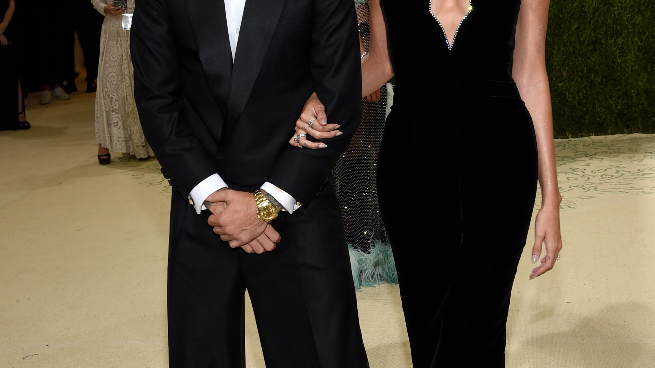 Justin y Hailey Bieber Justin y Hailey Bieber