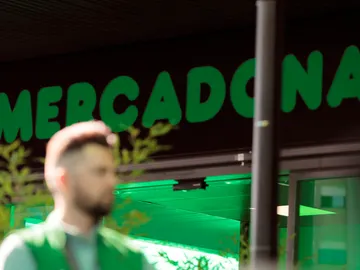 Fachada exterior de Mercadona Fachada exterior de Mercadona