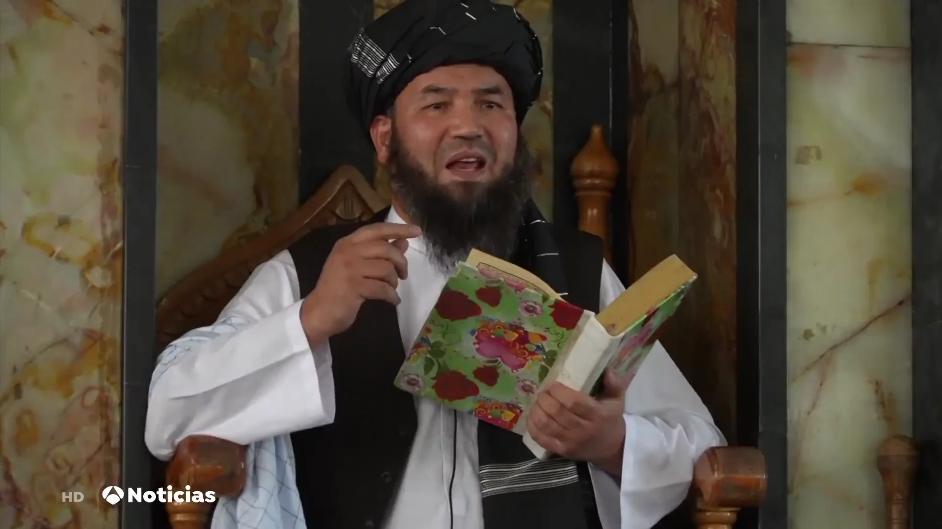 Dos explosiones en Kabul dejan al menos 2 muertos y 19 heridos Dos explosiones en Kabul dejan al menos 2 muertos y 19 heridos