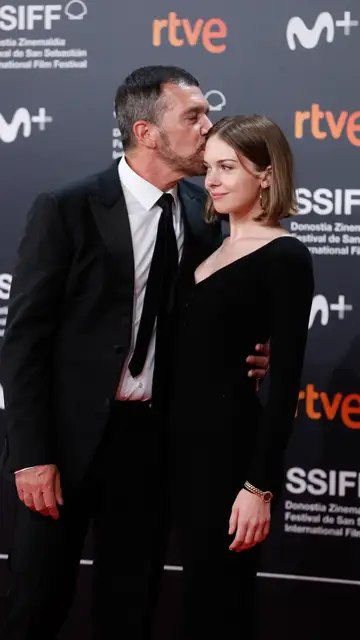 Antonio Banderas y Stella del Carmen en el Festival de San Sebastian Antonio Banderas y Stella del Carmen en el Festival de San Sebastian