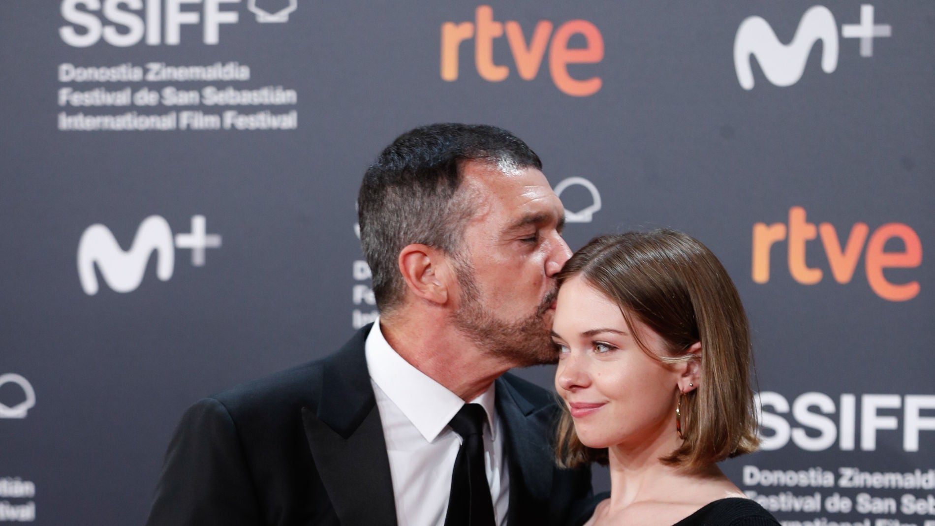 Antonio Banderas y Stella del Carmen en el Festival de San Sebastian
