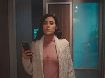 Asya se enfrenta a su mayor miedo: persigue a Volkan en busca de pruebas Asya se enfrenta a su mayor miedo: persigue a Volkan en busca de pruebas