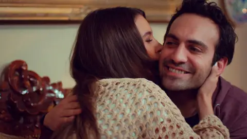 Demir ilusiona a Candan con una noticia que les cambiará la vida 'Mi hija'