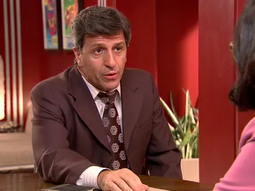 Ismael se gana la confianza de Manolita, ¿conseguirá trabajo en Garlo? Ismael se gana la confianza de Manolita, ¿conseguirá trabajo en Garlo?