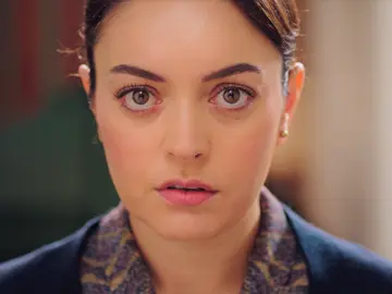 Esta noche: Naci responde con sinceridad a la pregunta de Safiye: “¿Qué haces aquí?” Esta noche: Naci responde con sinceridad a la pregunta de Safiye: “¿Qué haces aquí?”